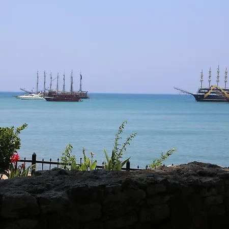 Hotel Lale Park Side