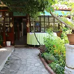 Hotel Lale Park 2*