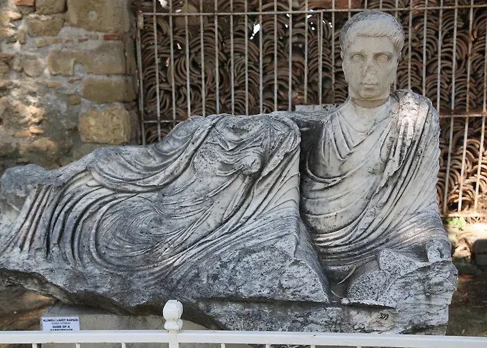 Ξενοδοχείο Lale Park 2*