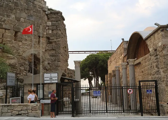 Lale Park Ξενοδοχείο 2*