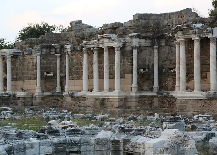 Lale Park Ξενοδοχείο 2*