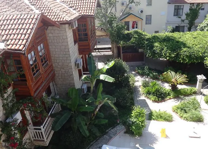 Ξενοδοχείο Lale Park