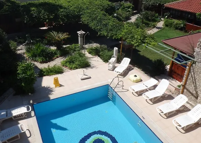 Ξενοδοχείο Lale Park