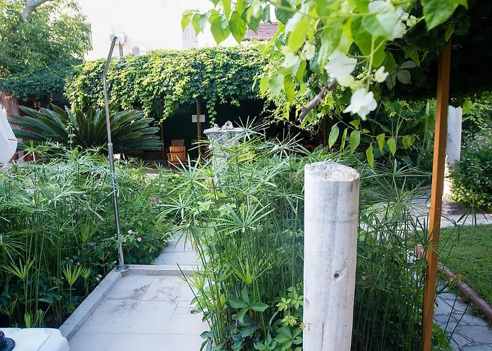 Ξενοδοχείο Lale Park