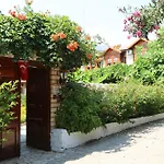 Lale Park Hotel