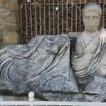 Ξενοδοχείο Lale Park 2*