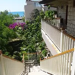 Ξενοδοχείο Lale Park